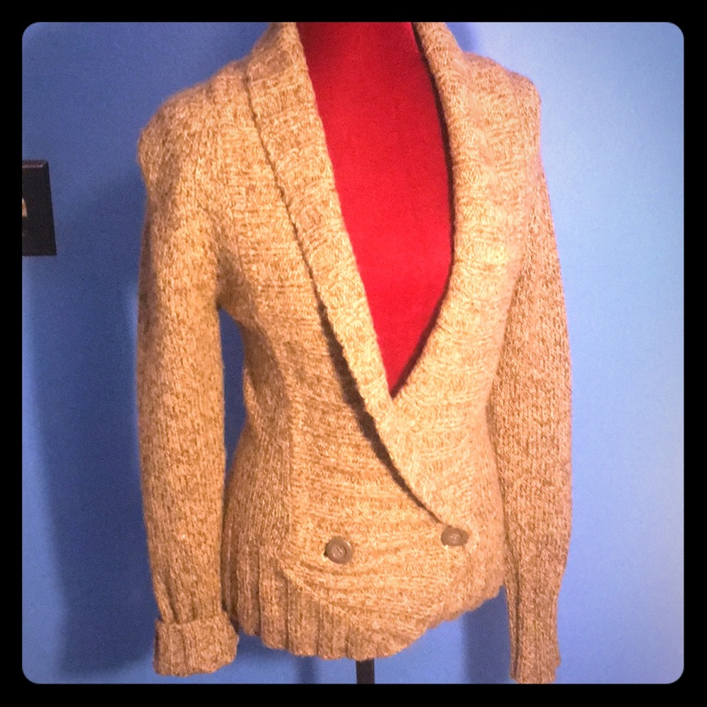 Fashionable button soft cardigan